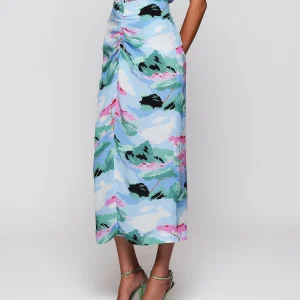 Falda midi azul drapeada.
