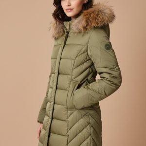 Abrigo acolchado largo con capucha pelo natural